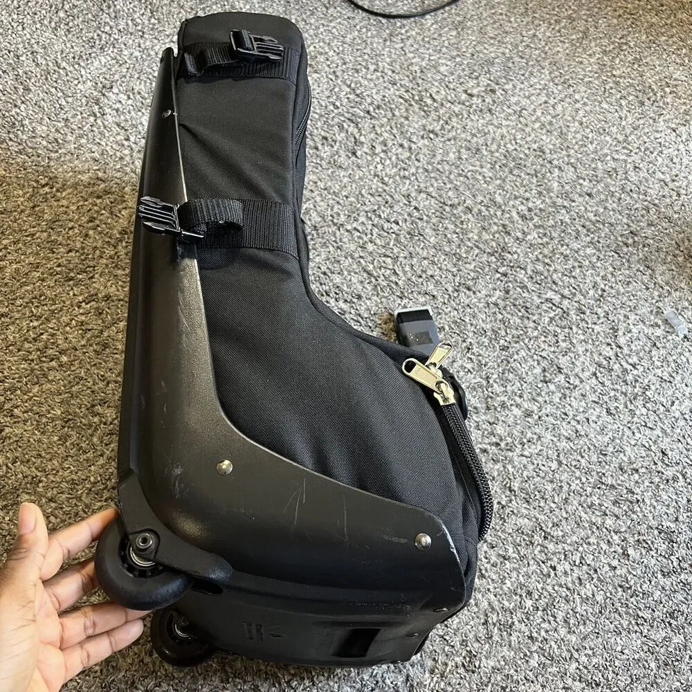 Club Glove Cordura Bag Wheeled Carry On Luggage Bag 24” Black Travel